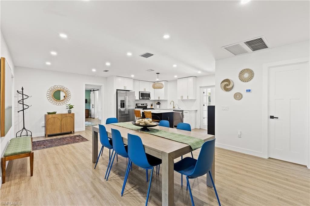 6011 Fountain WAY, FORT MYERS FL 33919-3