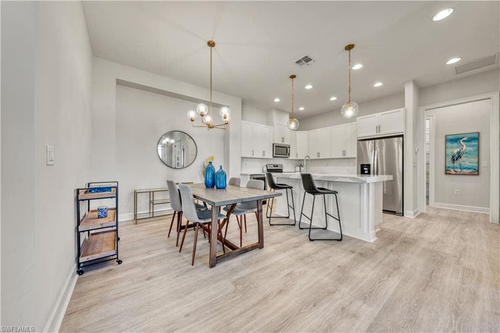 6421 Carnival RD, NAPLES FL 34113-11