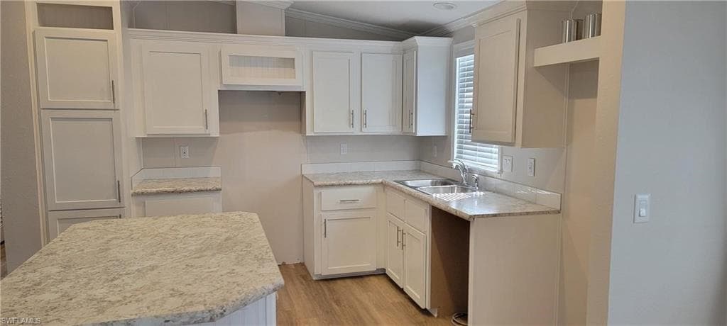 4684 Lahaina LN, BONITA SPRINGS FL 34134-11