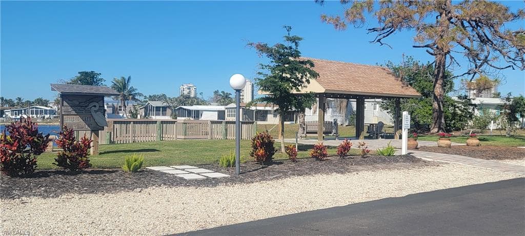 4684 Lahaina LN, BONITA SPRINGS FL 34134-34