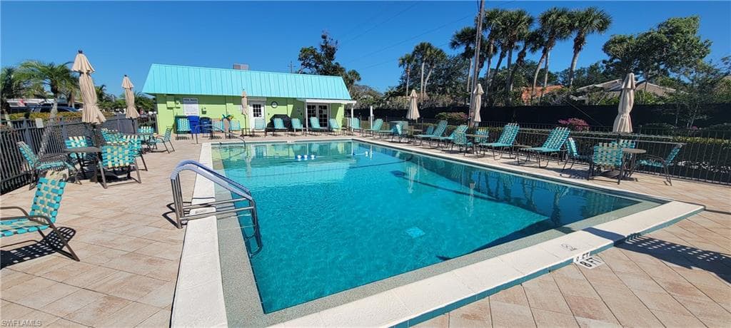 4684 Lahaina LN, BONITA SPRINGS FL 34134-24