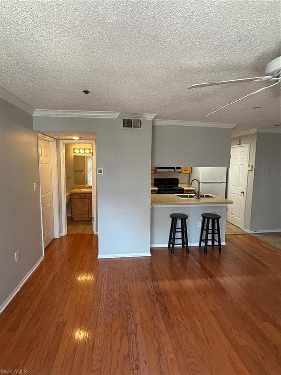 1000 horatio W # 226, TAMPA FL 33606-10