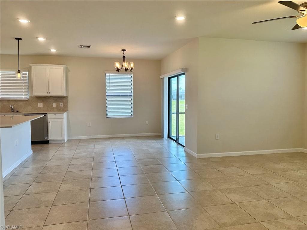 16027 Enclaves Cove DR, NORTH FORT MYERS FL 33917-9