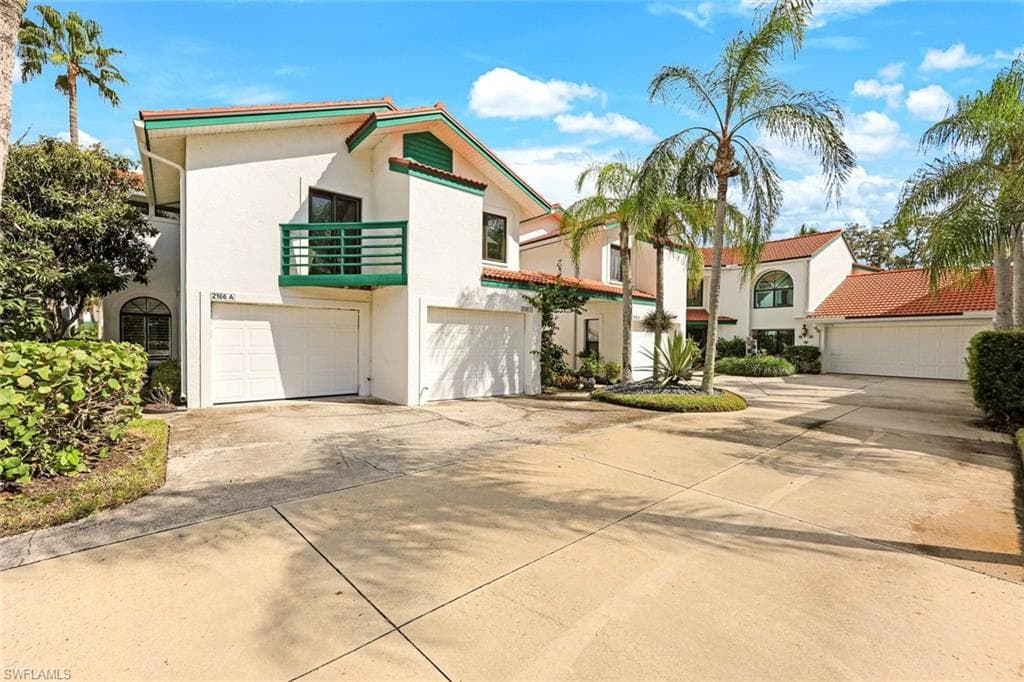 2166 Anchorage LN # A, NAPLES FL 34104-1