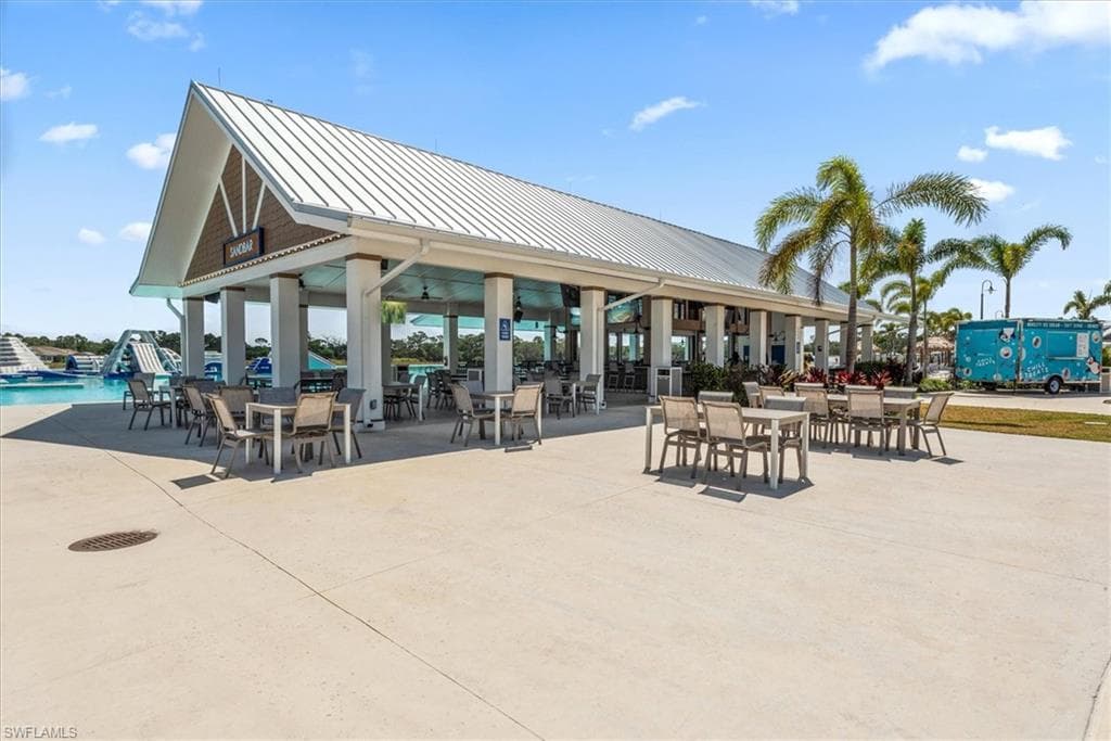 8753 Cascade Price CIR, NORTH FORT MYERS FL 33917-35