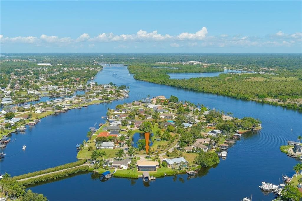 13396 Island RD, FORT MYERS FL 33905-48