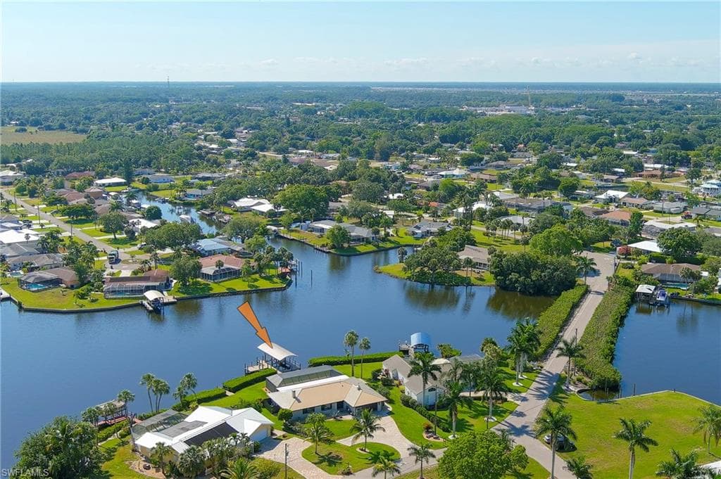 13396 Island RD, FORT MYERS FL 33905-47