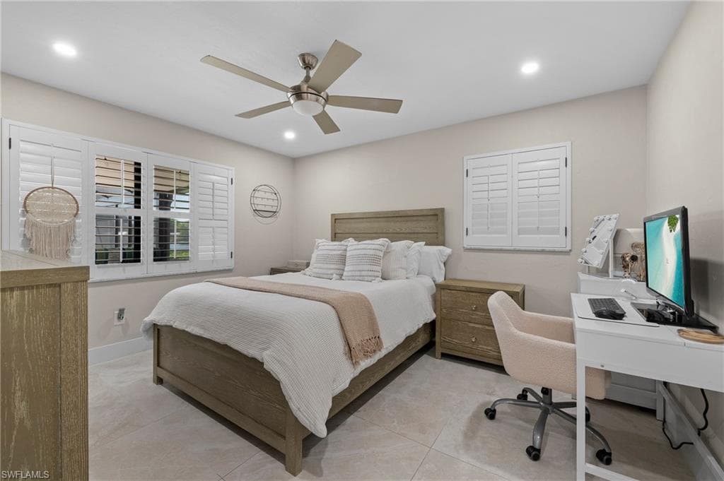 13396 Island RD, FORT MYERS FL 33905-18