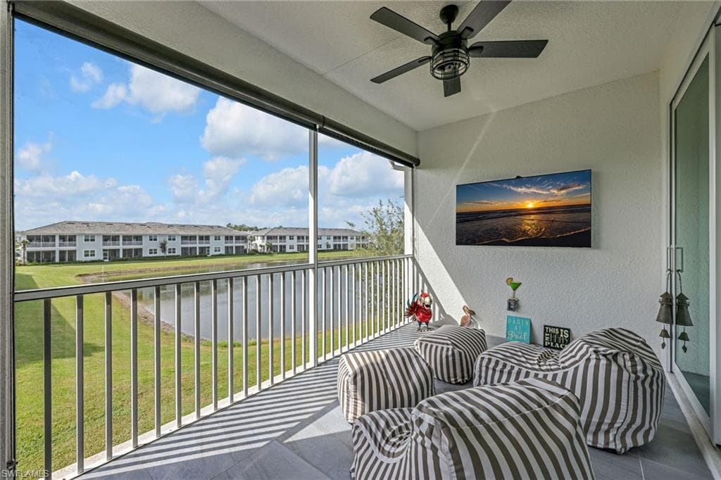 2621 Seychelles CIR # 1806, NAPLES FL 34112-12