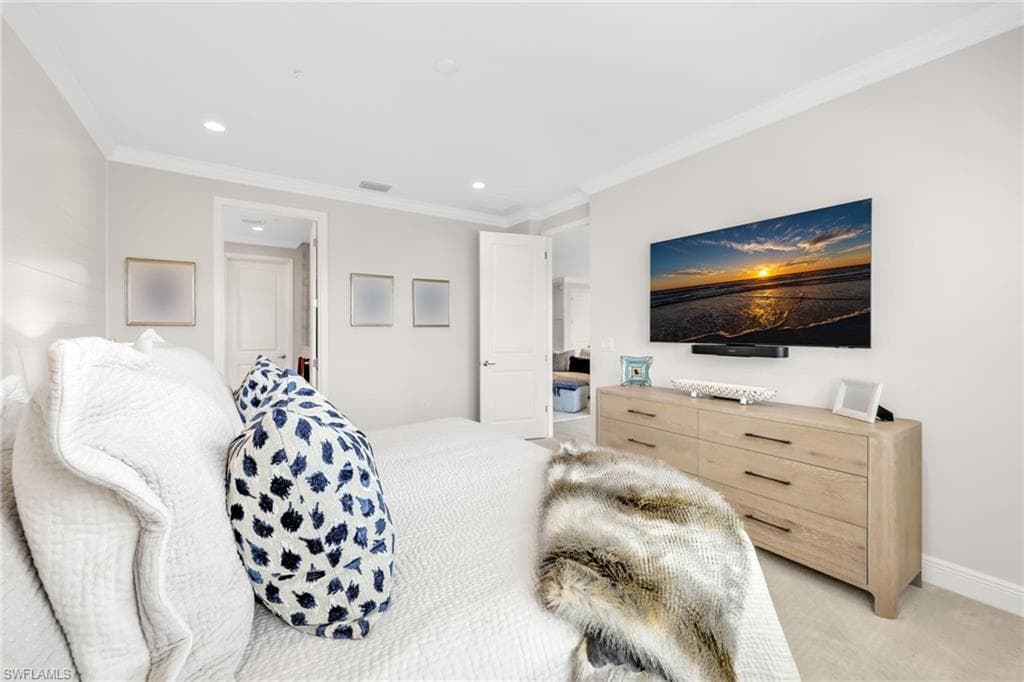 2621 Seychelles CIR # 1806, NAPLES FL 34112-15