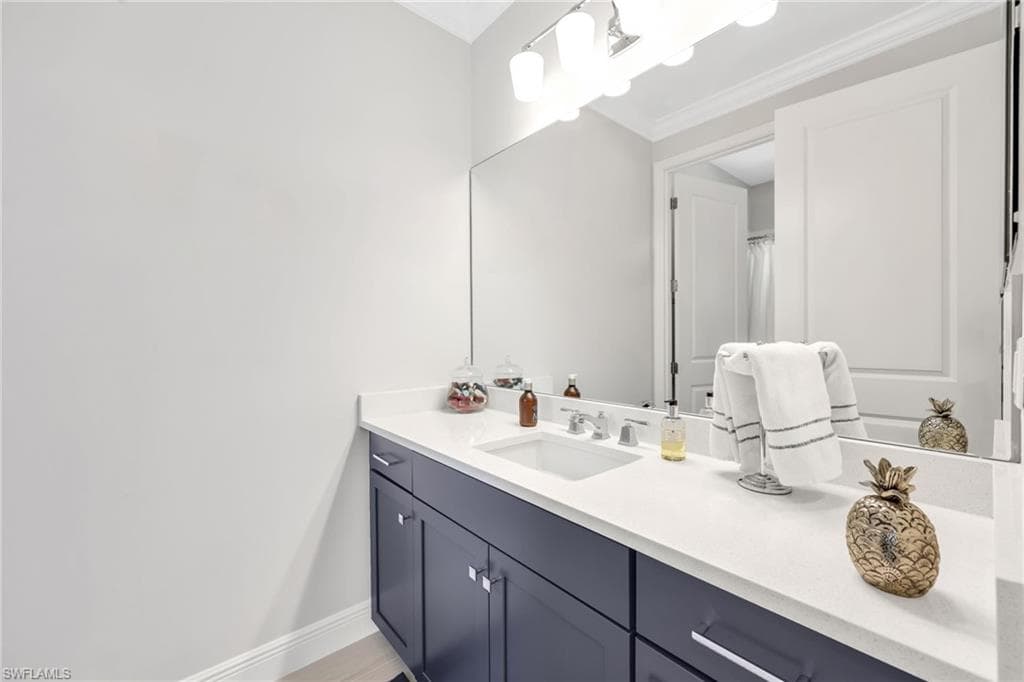 2621 Seychelles CIR # 1806, NAPLES FL 34112-21