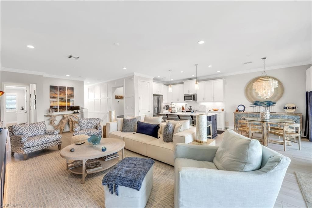 2621 Seychelles CIR # 1806, NAPLES FL 34112-2