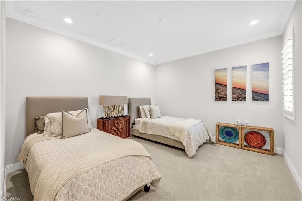 2621 Seychelles CIR # 1806, NAPLES FL 34112-20