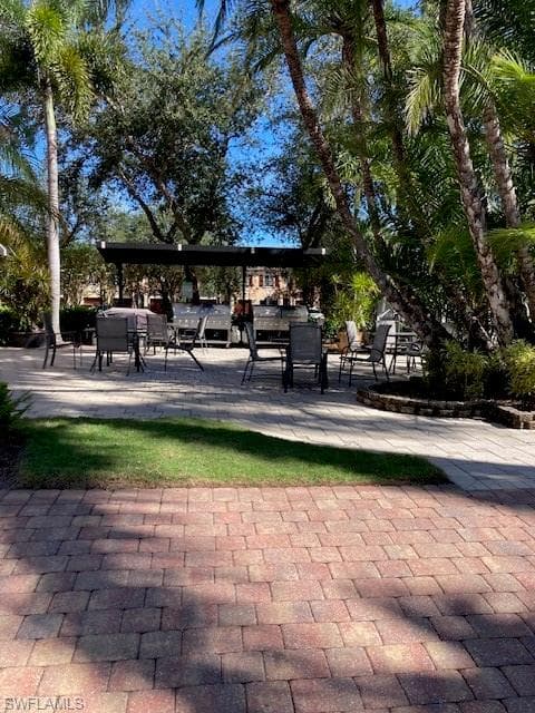 20321 Estero Gardens CIR # 203, ESTERO FL 33928-17