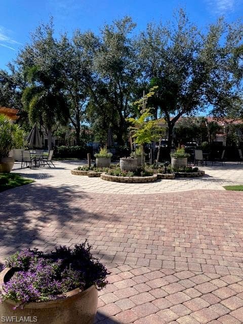 20321 Estero Gardens CIR # 203, ESTERO FL 33928-18