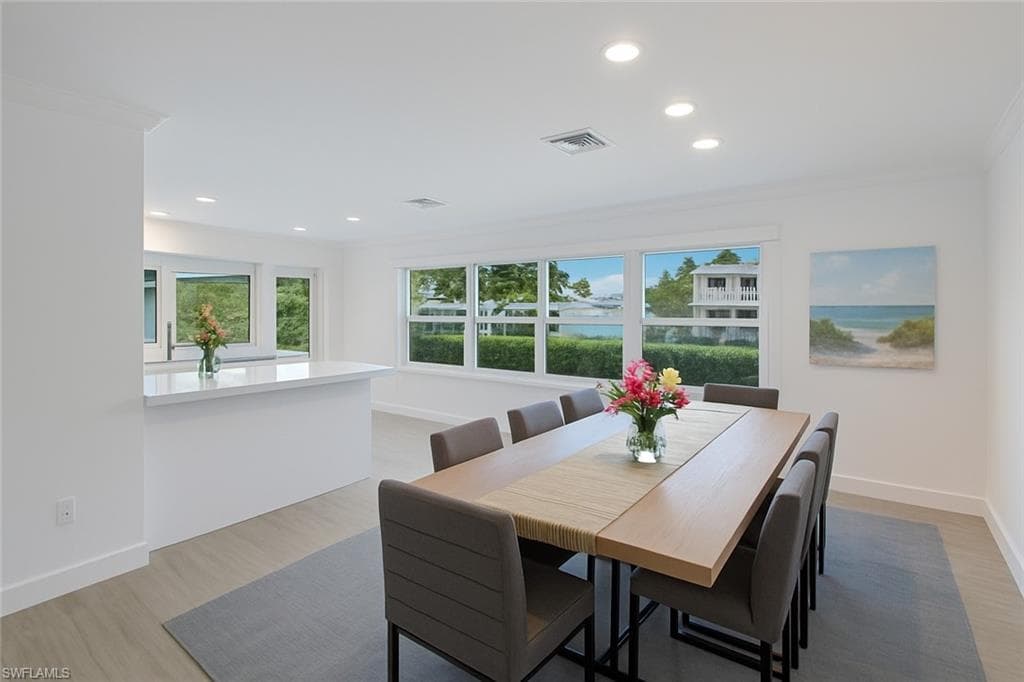 1250 Tuna CT, NAPLES FL 34102-11