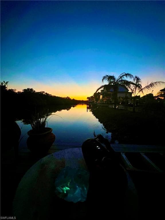 1277 Grand Canal DR, NAPLES FL 34110-20