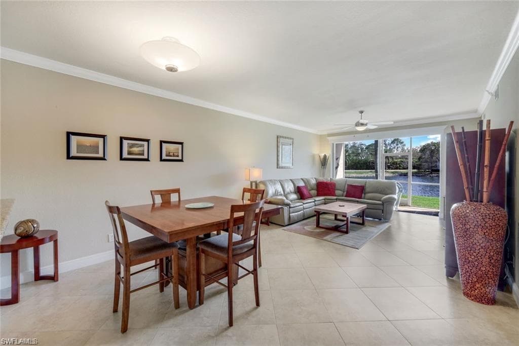 3250 Cypress Glen WAY # 404, NAPLES FL 34109-11