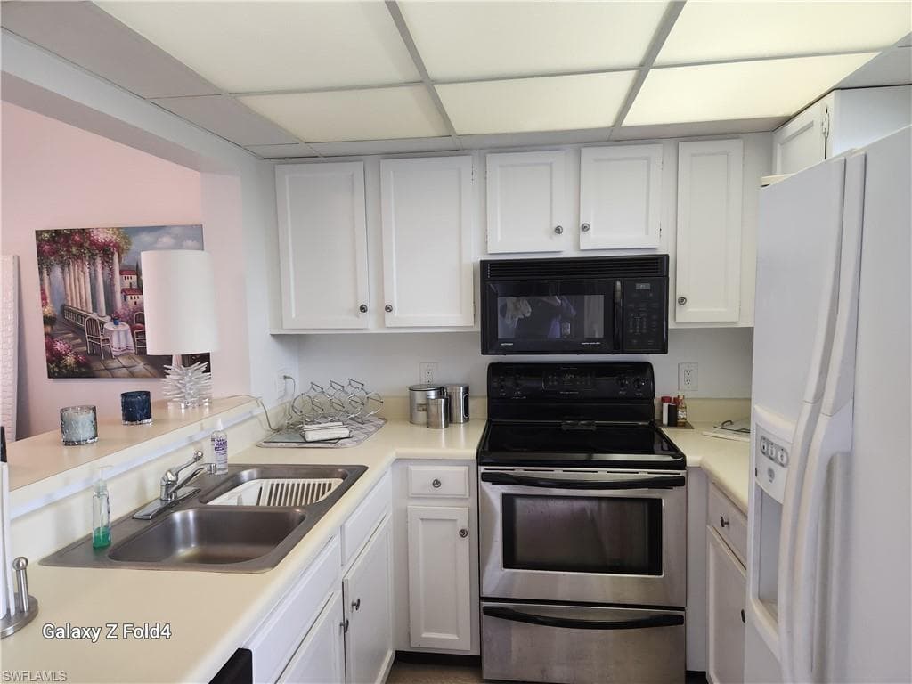 805 RIVER POINT DR # 307, NAPLES FL 34102-8