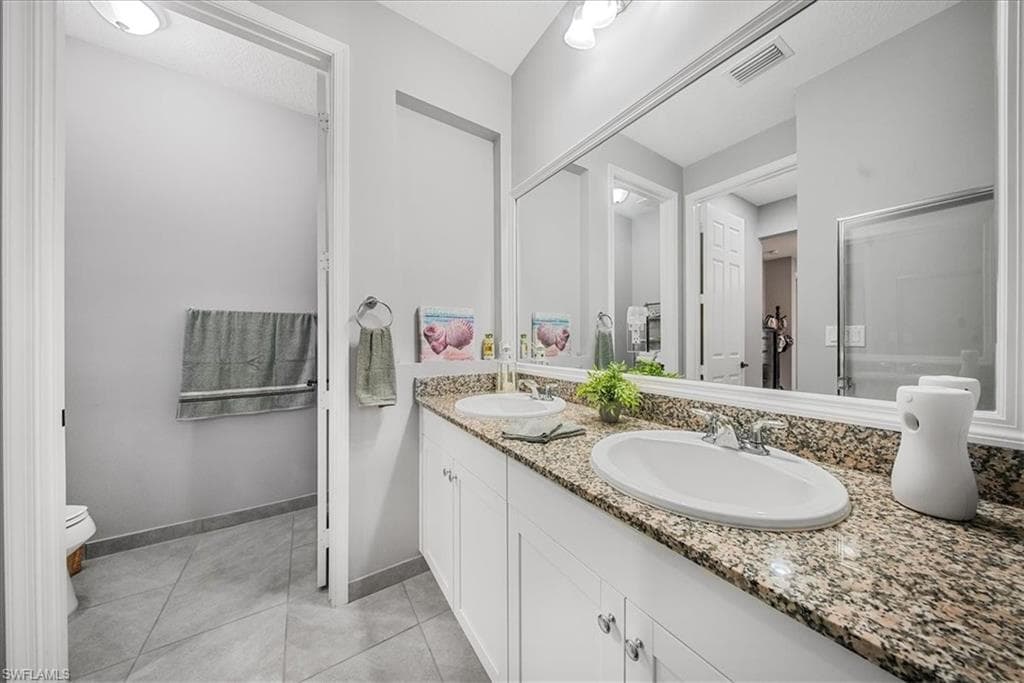 8805 Madrid CIR, NAPLES FL 34104-12