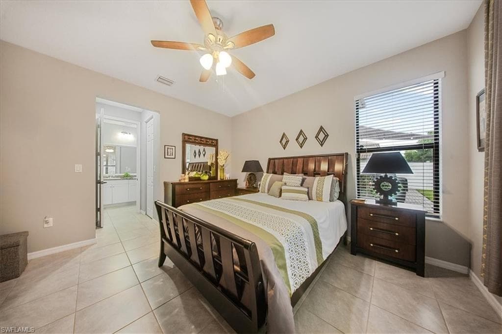 8805 Madrid CIR, NAPLES FL 34104-30