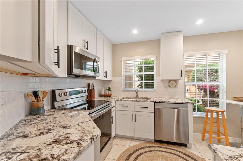 13020 Amberley CT # 301, BONITA SPRINGS FL 34135-2