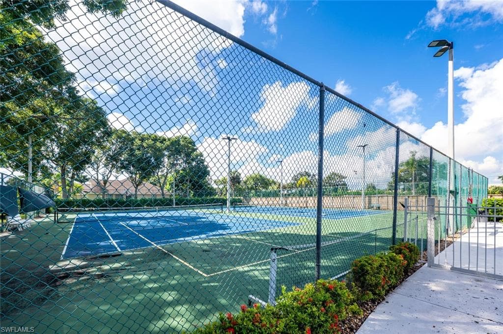 9974 Boca AVE N, NAPLES FL 34109-41