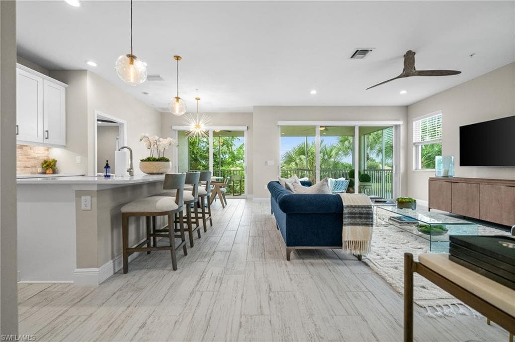 2319 Sawyers Hill RD # 708, NAPLES FL 34120-1