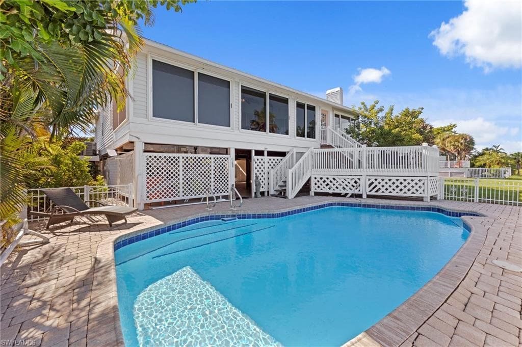 1558 Sand Castle RD, SANIBEL FL 33957-40