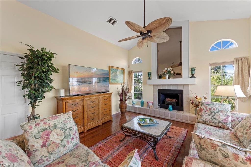 1558 Sand Castle RD, SANIBEL FL 33957-18