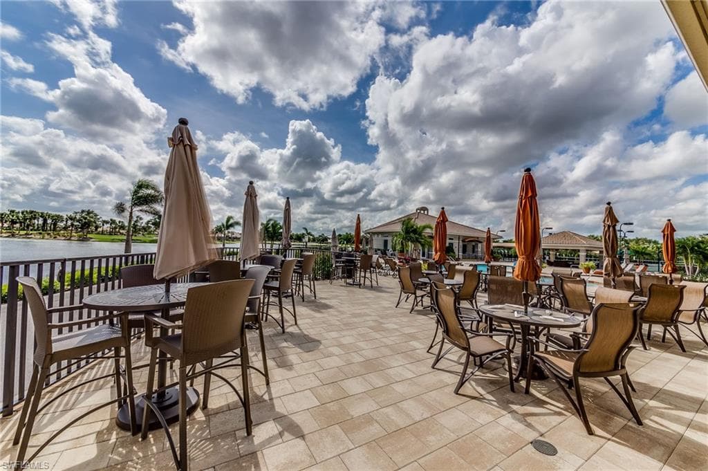 23600 Wisteria Pointe DR # 901, ESTERO FL 34135-29