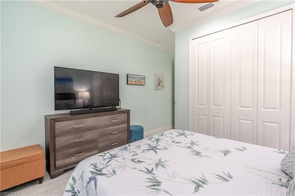 7590 Cypress Walk DR, FORT MYERS FL 33966-26