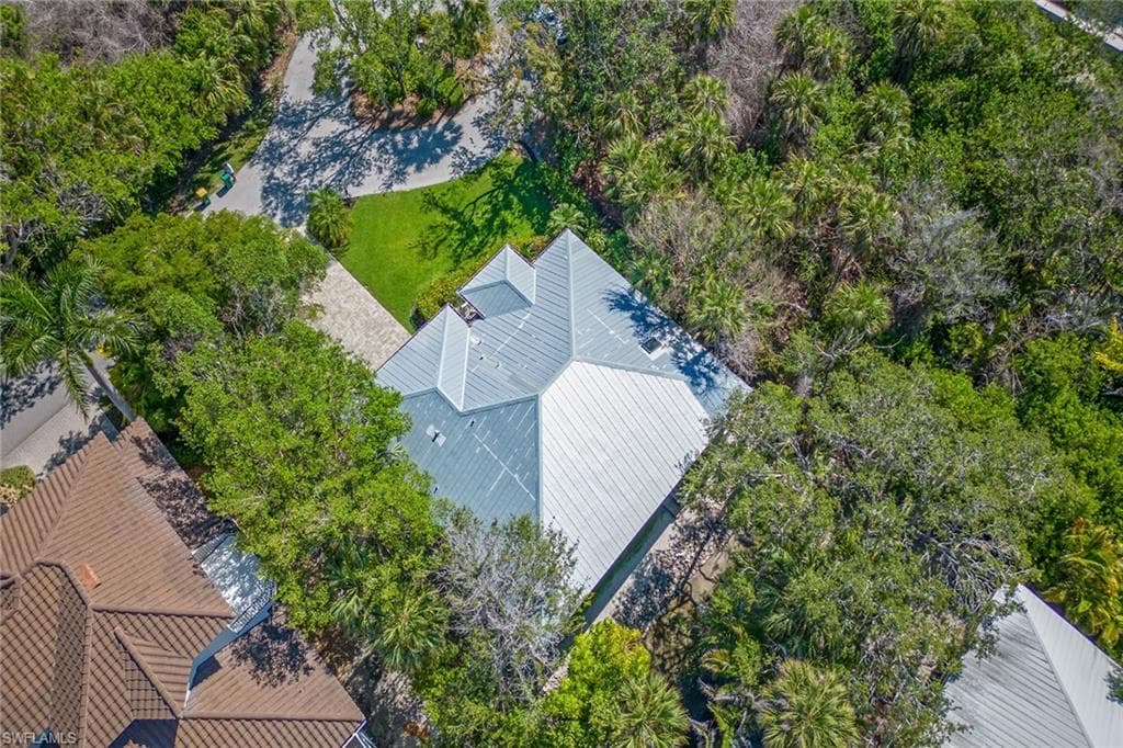 381 Leatherfern LN, MARCO ISLAND FL 34145-41