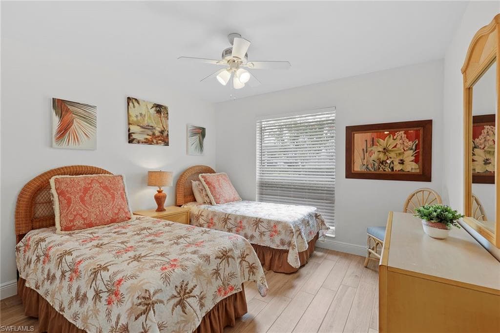 840 Gulf Pavillion DR # 103, NAPLES FL 34108-12
