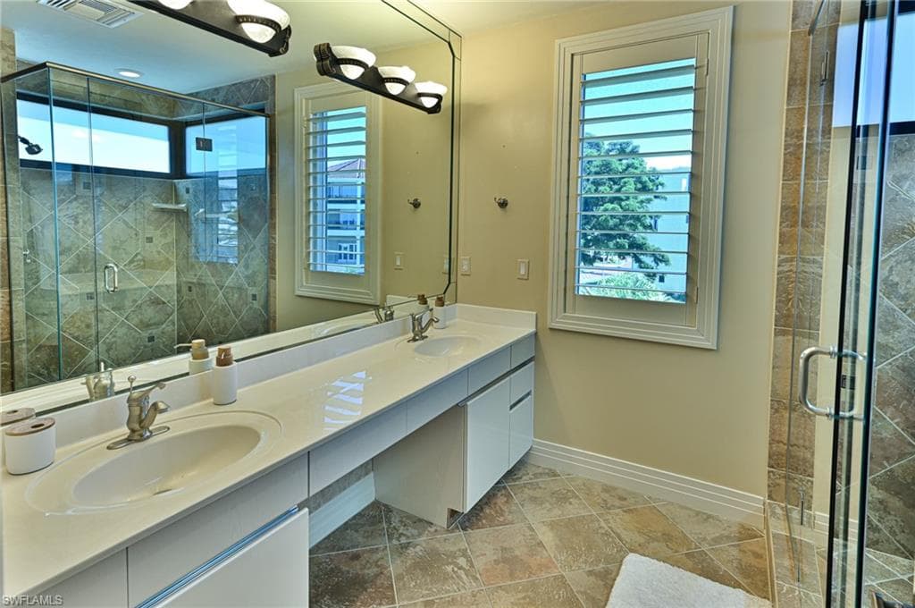 110 Saint Eustacius LN, BONITA SPRINGS FL 34134-19