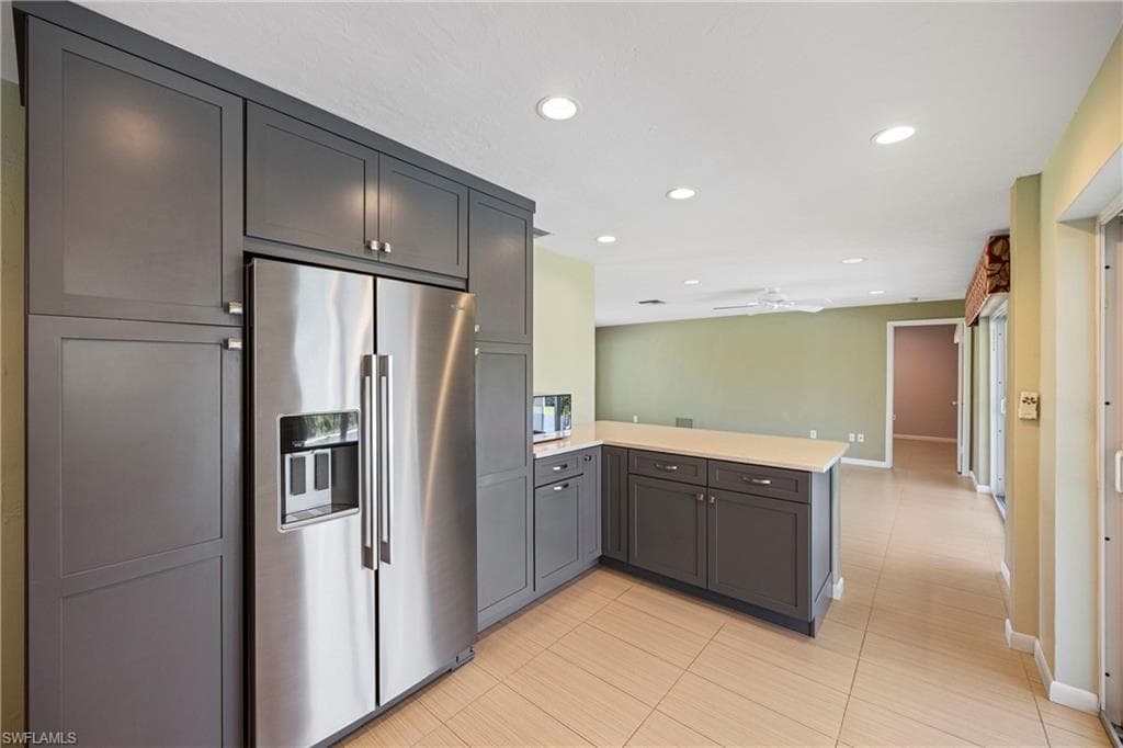 9757 Berkshire ST, NAPLES FL 34109-10