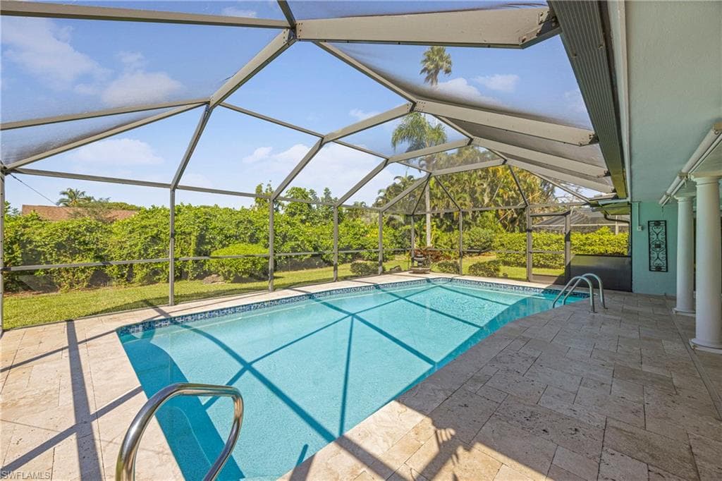 9757 Berkshire ST, NAPLES FL 34109-28