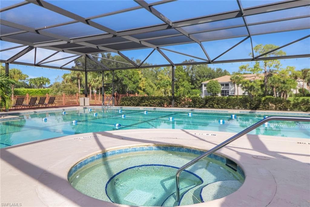 6923 Satinleaf RD N # 101, NAPLES FL 34109-46