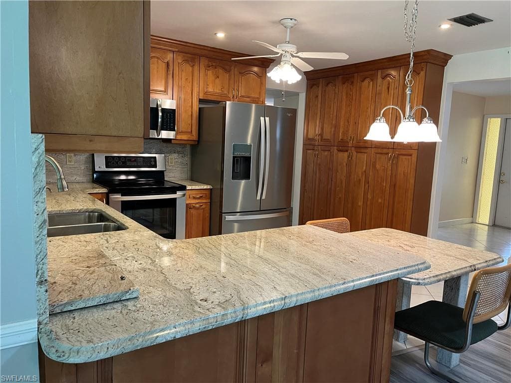 12878 Iona RD, FORT MYERS FL 33908-2