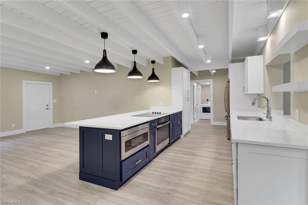 5150 Sand Dollar LN, NAPLES FL 34103-12
