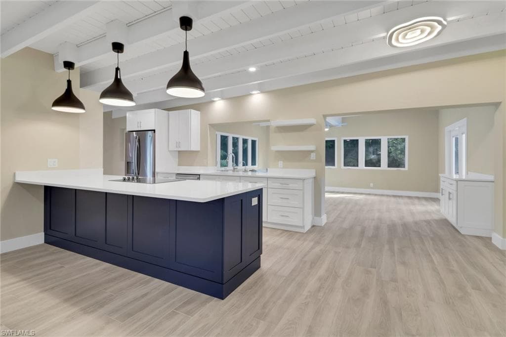 5150 Sand Dollar LN, NAPLES FL 34103-10