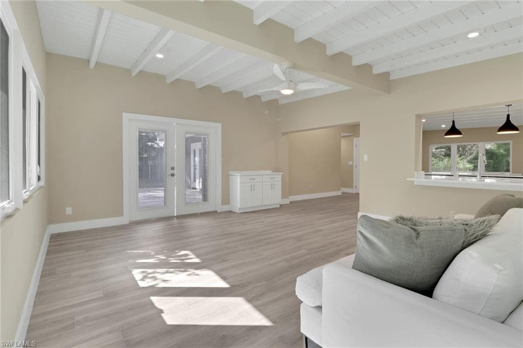 5150 Sand Dollar LN, NAPLES FL 34103-18