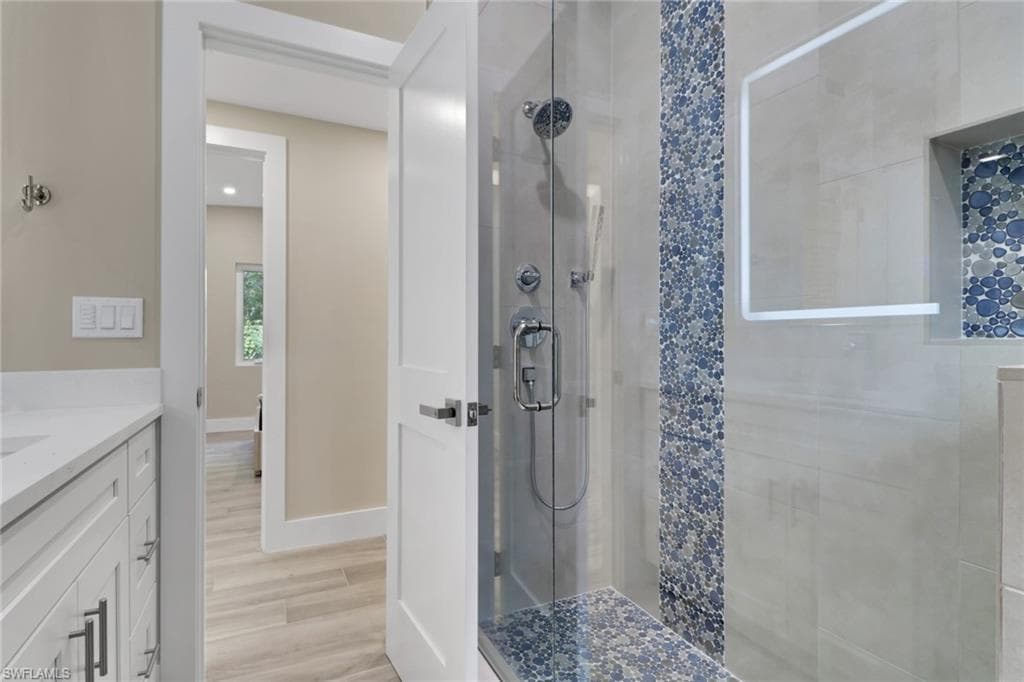 5150 Sand Dollar LN, NAPLES FL 34103-24