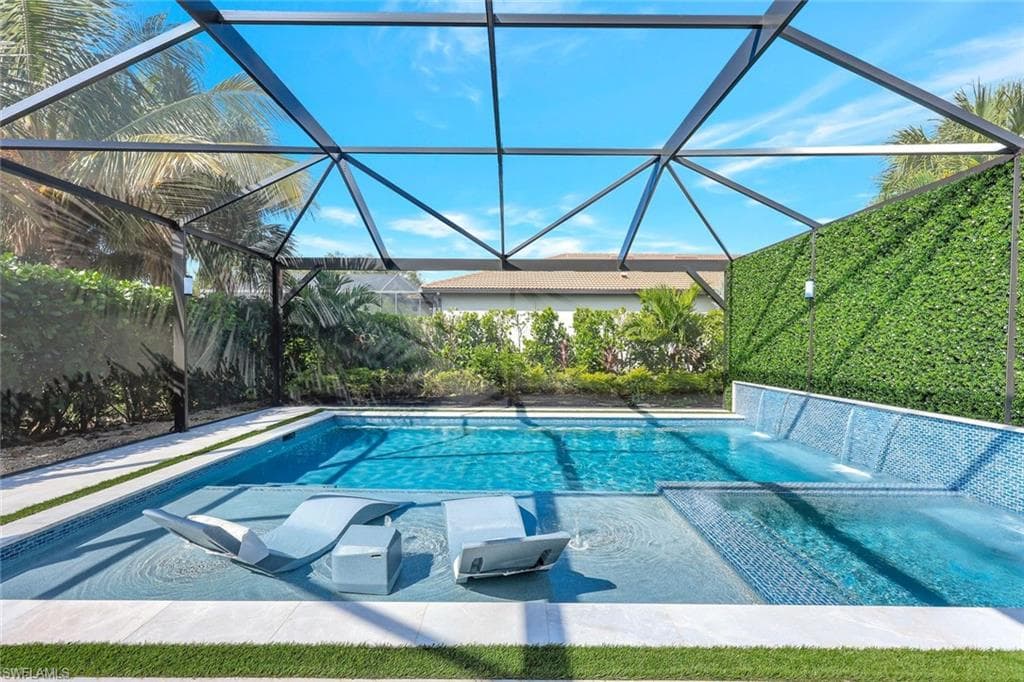 7265 Wilton DR, NAPLES FL 34109-29