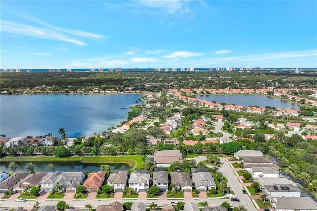 7265 Wilton DR, NAPLES FL 34109-18