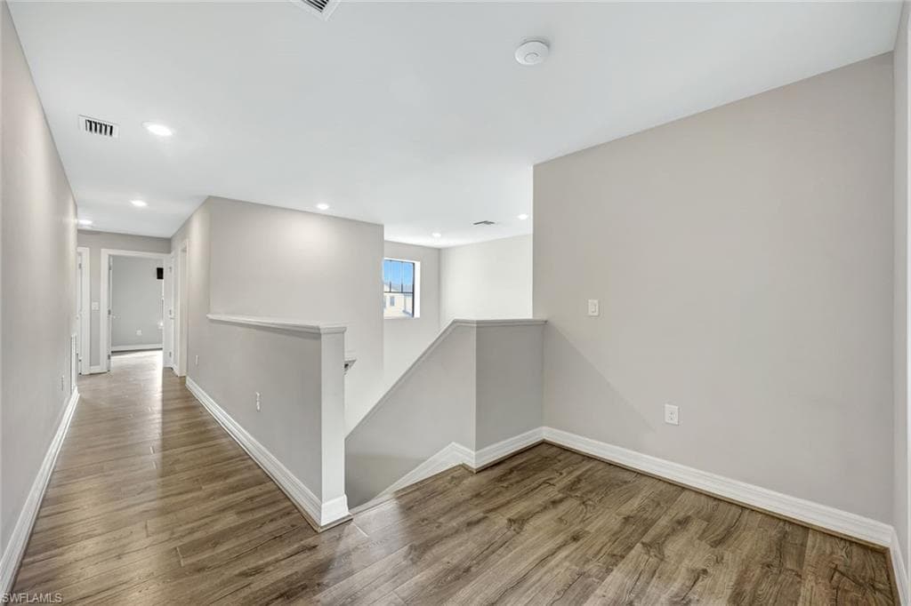 7265 Wilton DR, NAPLES FL 34109-28