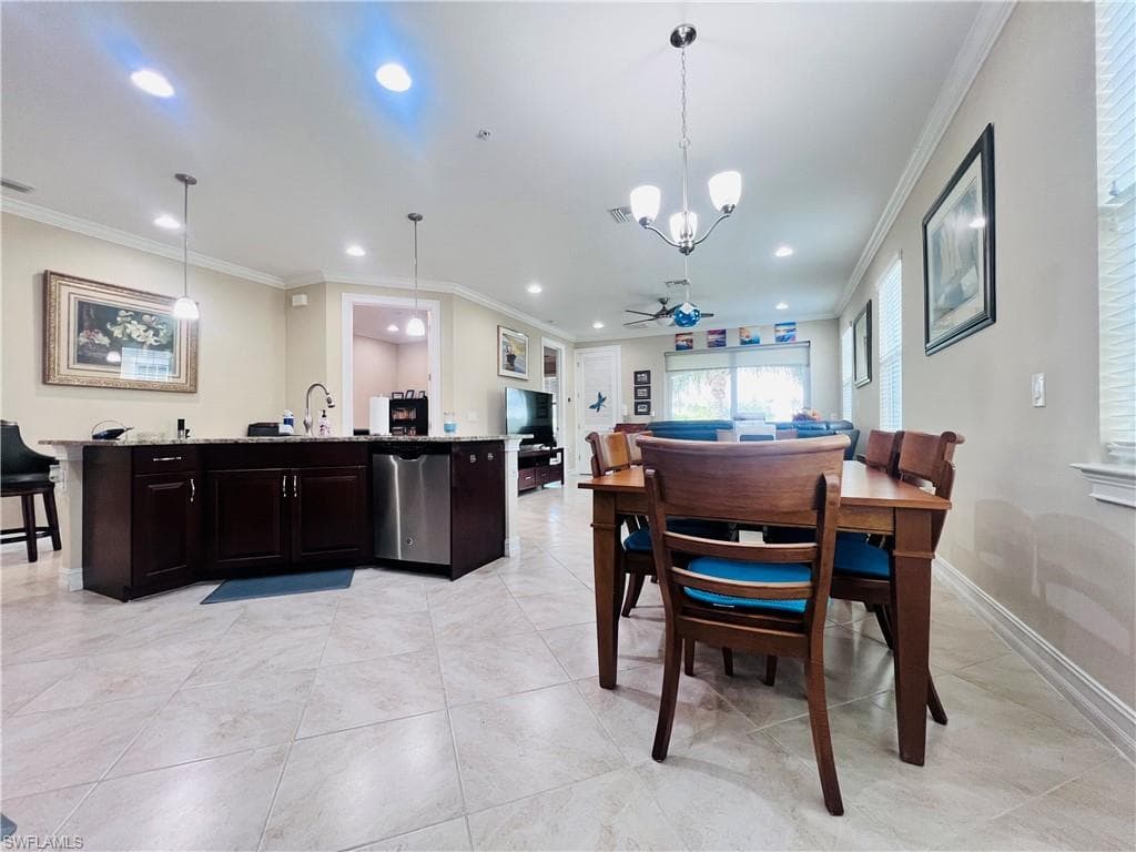 28008 Sosta LN # 4, BONITA SPRINGS FL 34135-5
