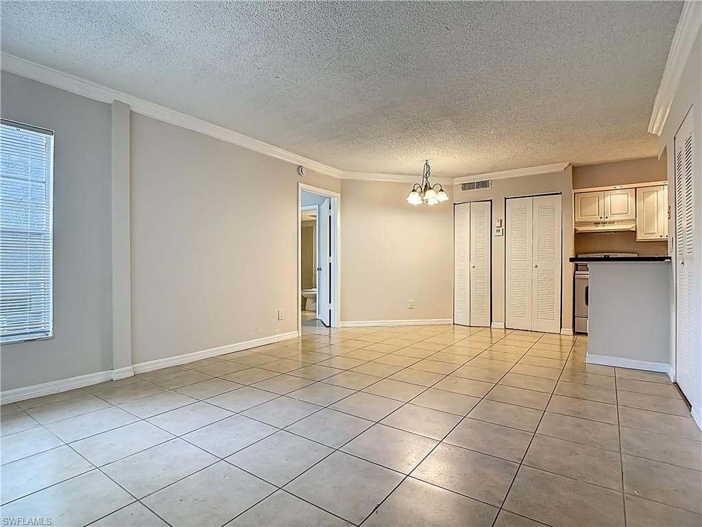 194 Santa Clara DR # 12, NAPLES FL 34104-8
