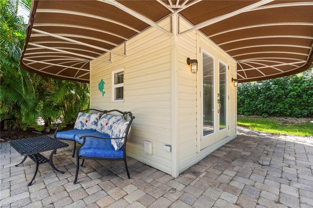 4520 Southern Breeze DR, NAPLES FL 34114-12