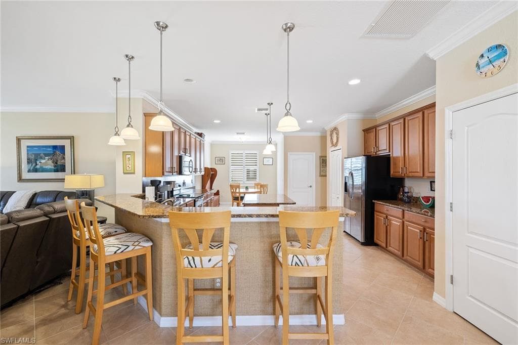 3837 Ruby WAY, NAPLES FL 34114-12